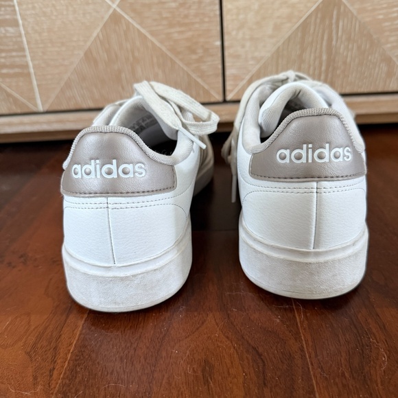 ADIDAS Grand Court Shoe - Picture 3 of 7
